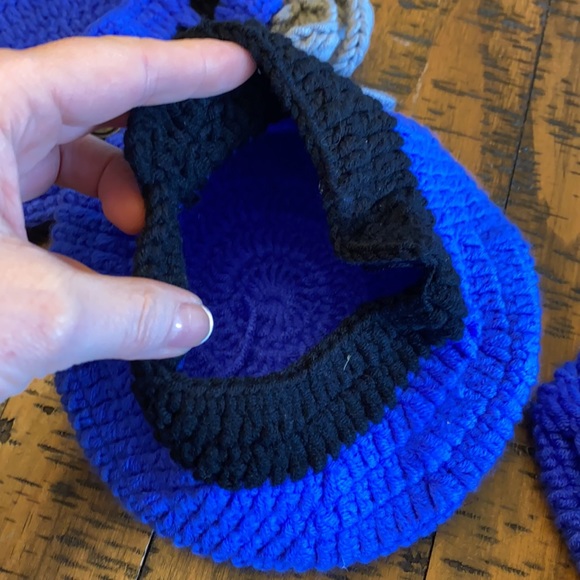 Police knit costume for baby - Picture 3 of 5